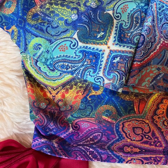 La Blanca Bikini Crop Top - Picture 5 of 9